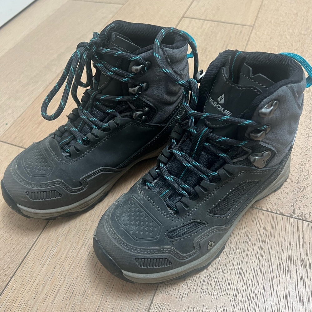 Vasque Kids Hiking Boots- worn once!